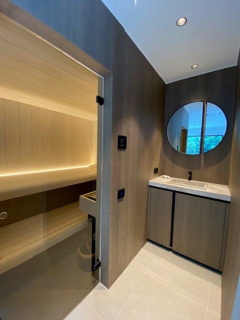 Mancave met sauna